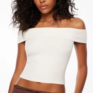 DYNAMITE Layla Off Shoulder Ribbed Top